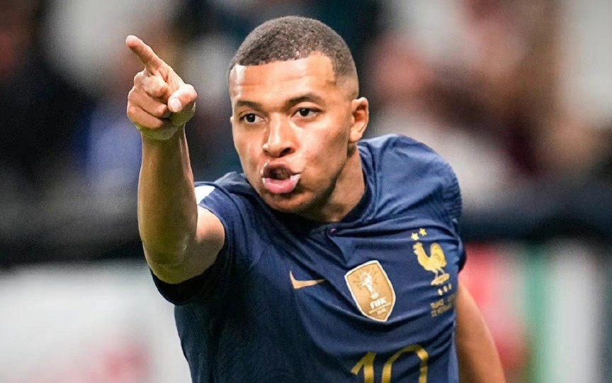 爱游戏入口 - 姆巴佩迎来二十赛季高光表现，切尔西球迷沸腾！